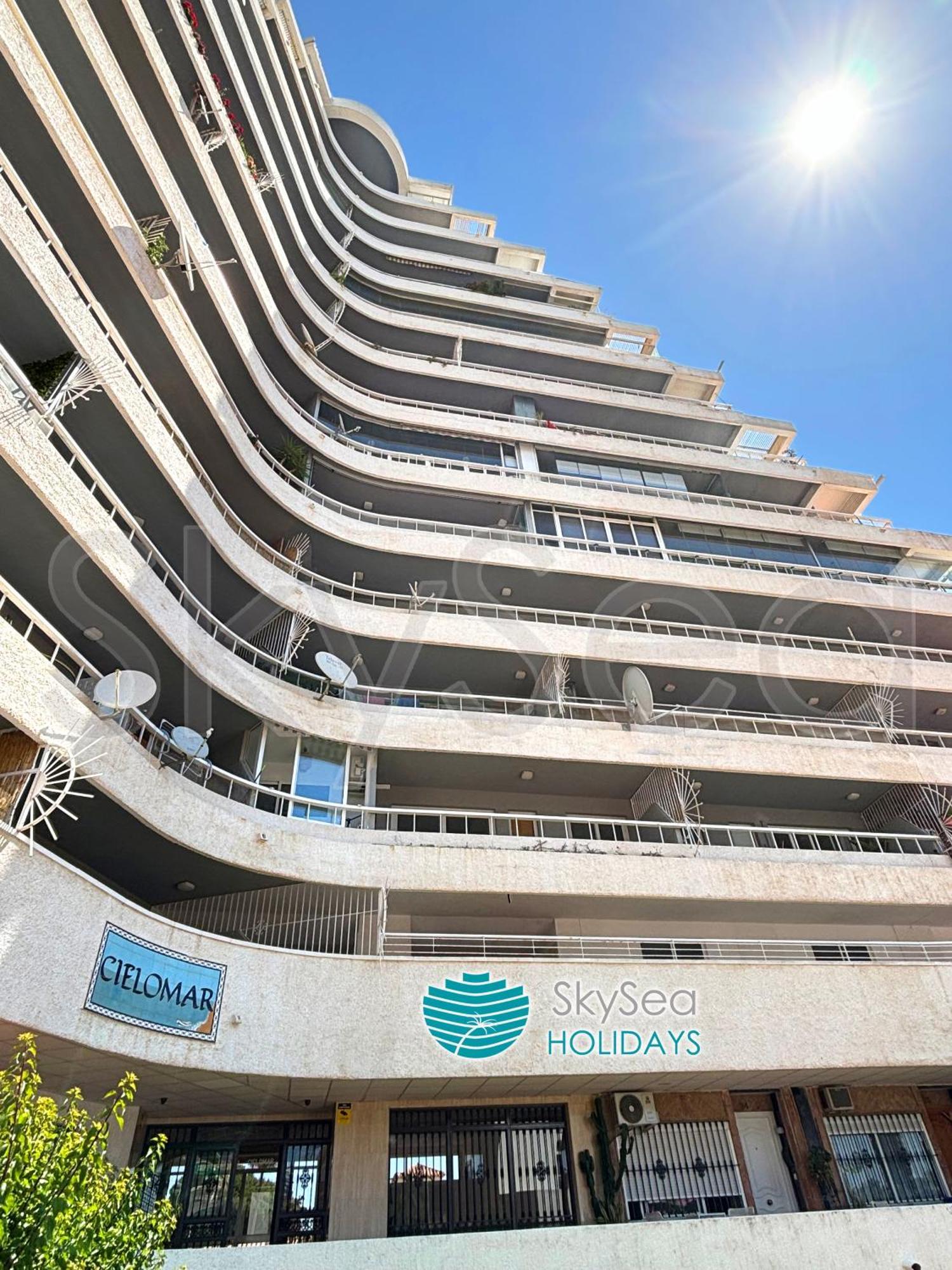 דירות Skysea Benalmadena Puerto Marina מראה חיצוני תמונה