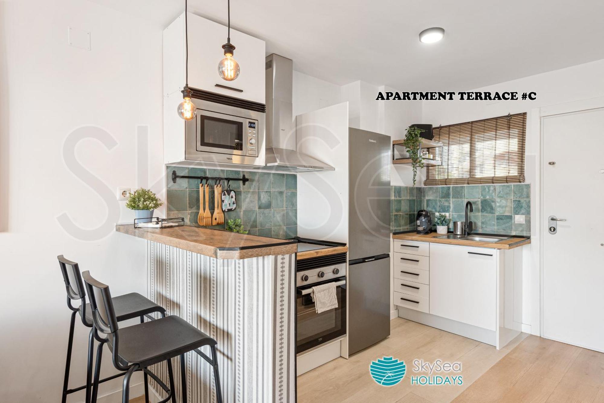 דירות Skysea Benalmadena Puerto Marina מראה חיצוני תמונה