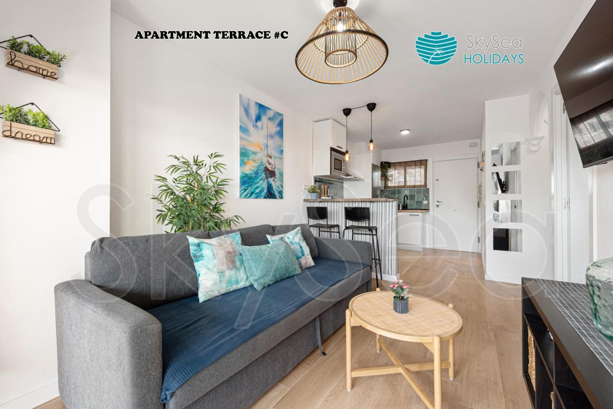 דירות Skysea Benalmadena Puerto Marina מראה חיצוני תמונה