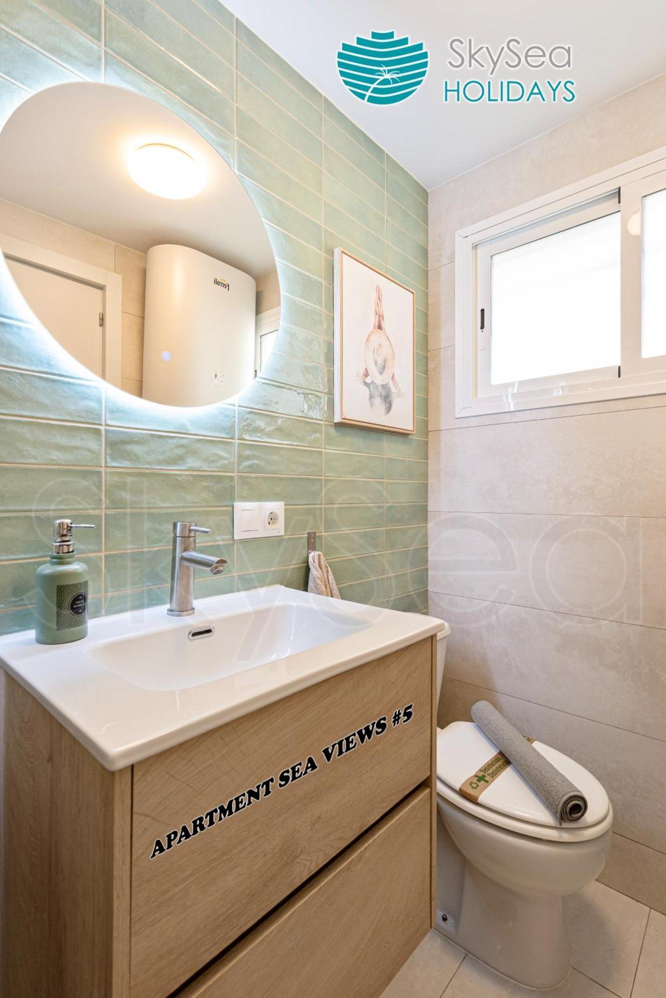 דירות Skysea Benalmadena Puerto Marina מראה חיצוני תמונה