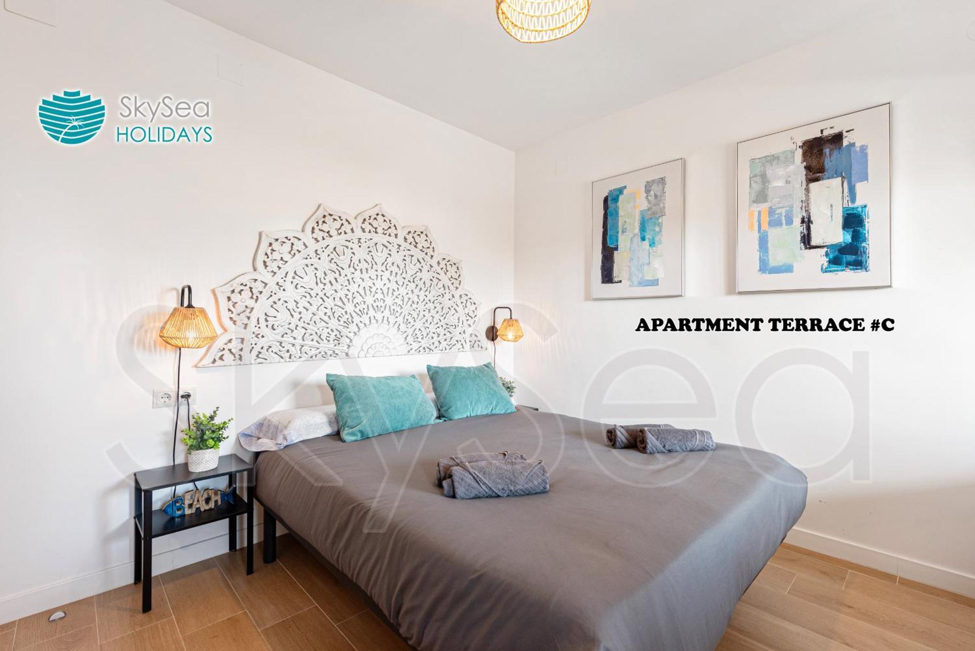 דירות Skysea Benalmadena Puerto Marina מראה חיצוני תמונה