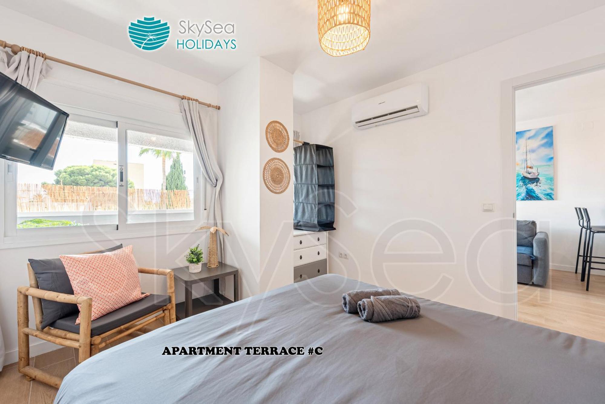 דירות Skysea Benalmadena Puerto Marina מראה חיצוני תמונה