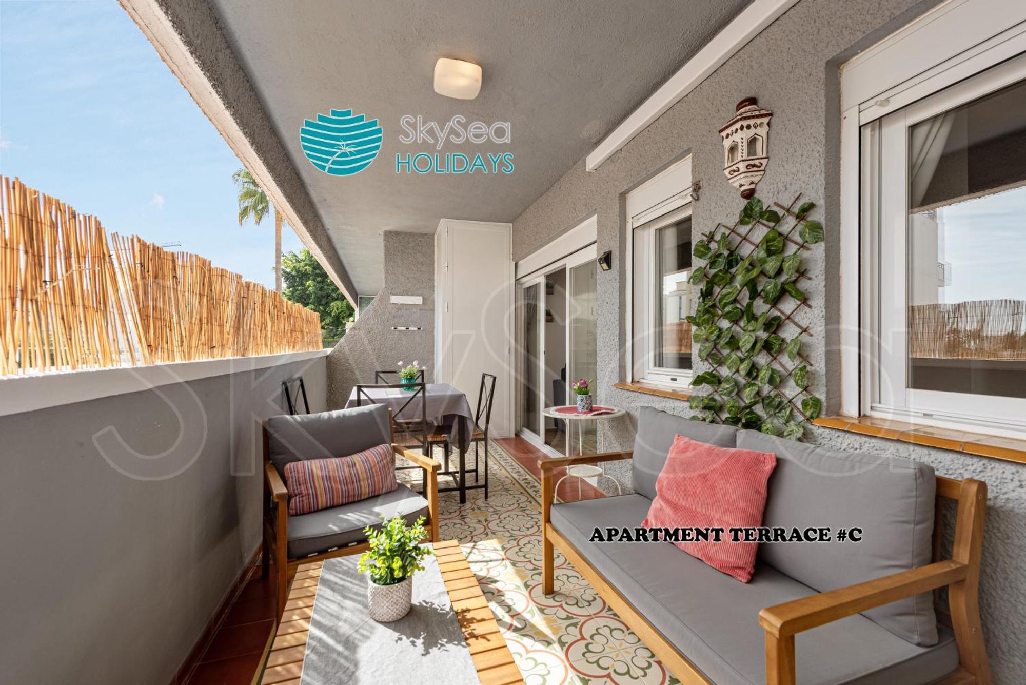 דירות Skysea Benalmadena Puerto Marina מראה חיצוני תמונה