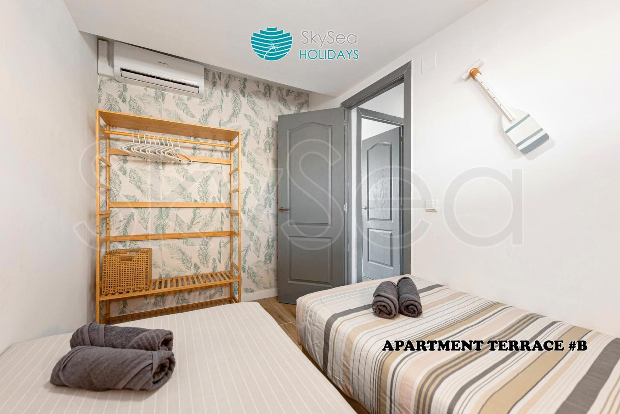 דירות Skysea Benalmadena Puerto Marina מראה חיצוני תמונה